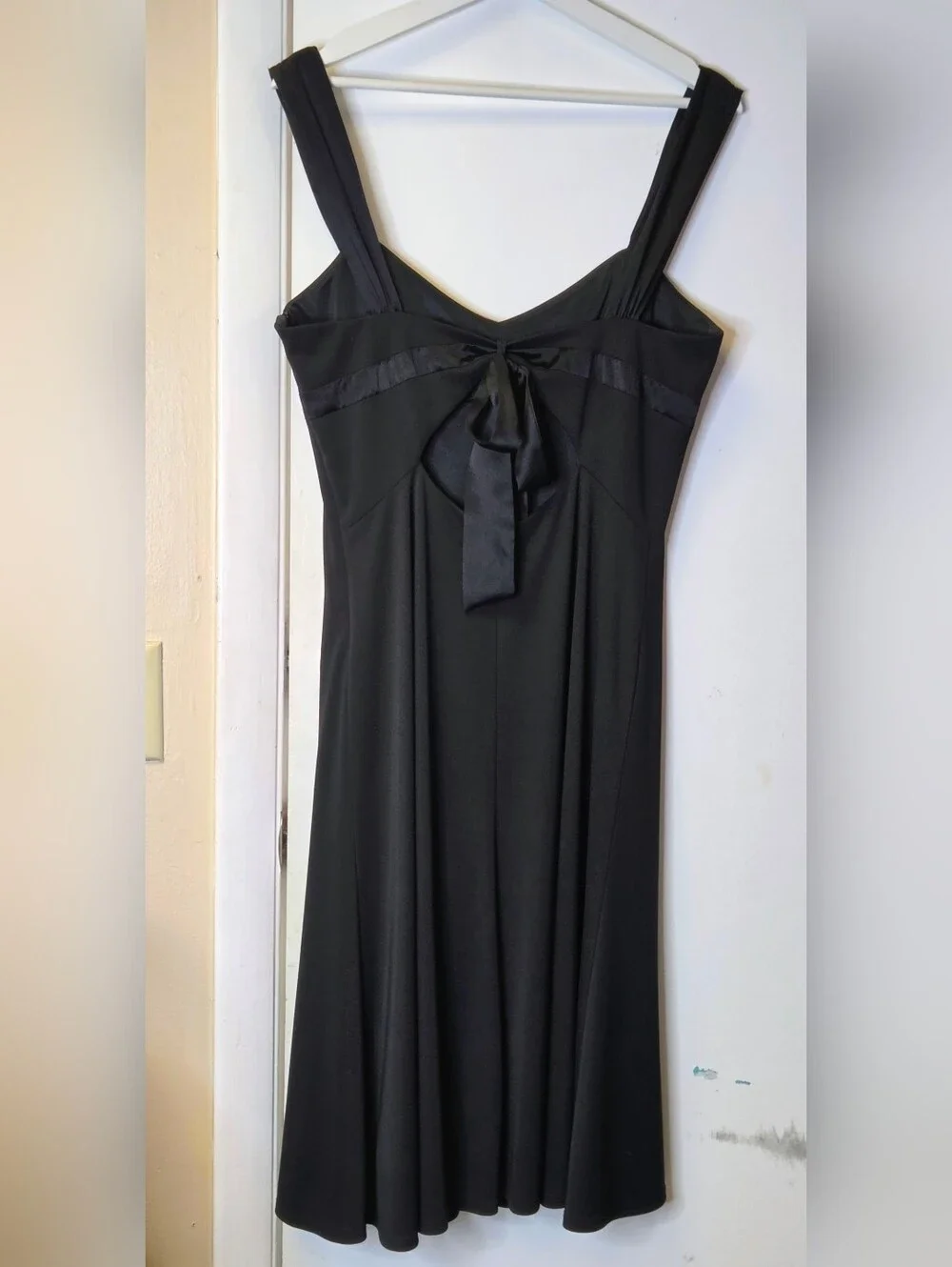 David Meister Black Silk Trim Keyhole Back Midi Dress Size 12